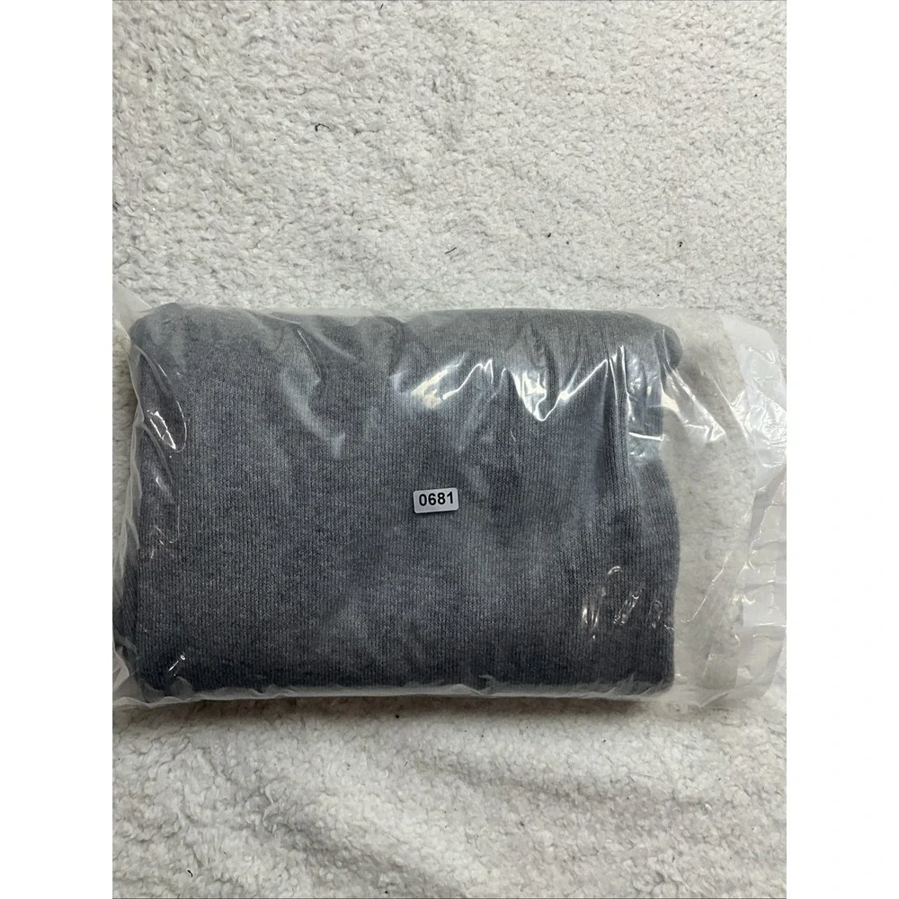 Banana Republic Men's Grey Quarter Zip Pullover Sweater‎ Size Large